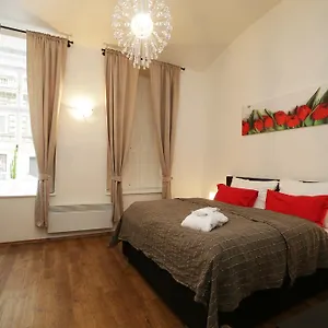 Appartement Greg Kampa, Praag